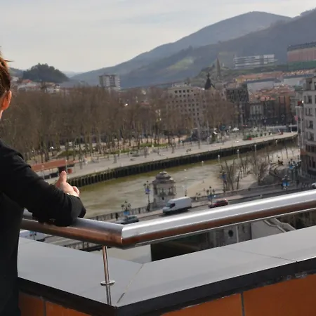 מלון Plaza בילבאו