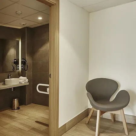 毕尔巴鄂广场酒店